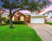 4931 Sentry Woods Lane, Pearland image
