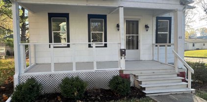 611 S 3rd  Street, Fairfield