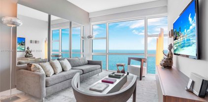 6801 Collins Ave Unit #PH04, Miami Beach