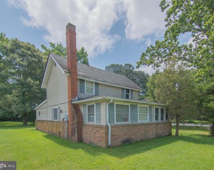 6815 Bellevue Rd, Royal Oak