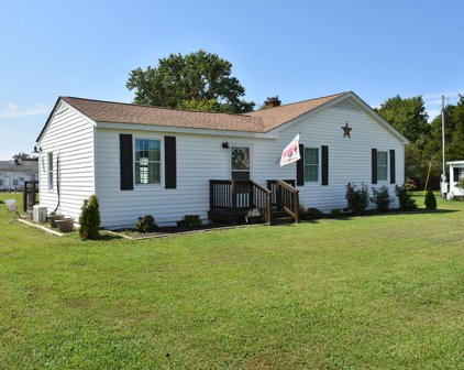 698 Granville Bay Road, Lancaster
