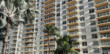 230 174th St Unit #1404, Sunny Isles Beach