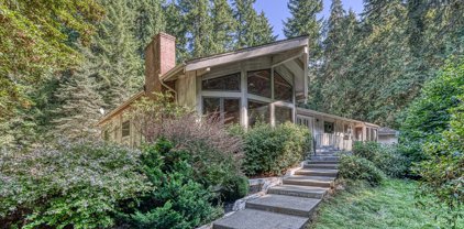 15620 Agatewood Road NE, Bainbridge Island