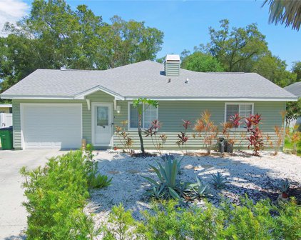 2951 Bay View Drive, Safety Harbor