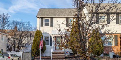 29 Wyllis Ave, Malden