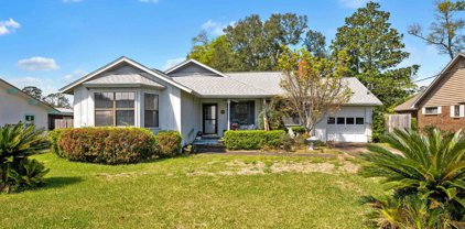 2213 Club House Drive, Lillian