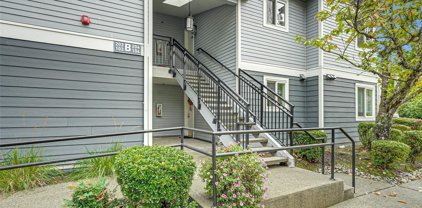 250 NW Dogwood Street Unit #B103, Issaquah