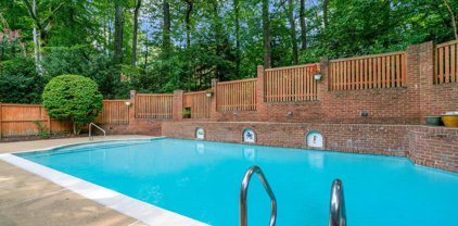 4019 N River St, Arlington