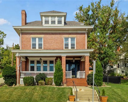 443 E Beau St, E Washington Boro