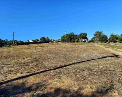 730 Constant Creek Rd, Fallbrook