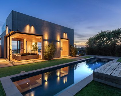 837  Berkeley St, Santa Monica