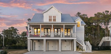 1212 Spottail Court, Mount Pleasant