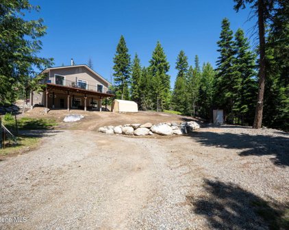 2470 Smith Lake, Bonners Ferry