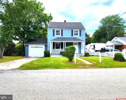 3805 Walls Ln, Suitland