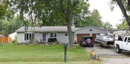 52 Crescent, Waterford Twp