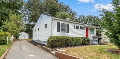 207 Murgate Ln, Owings Mills
