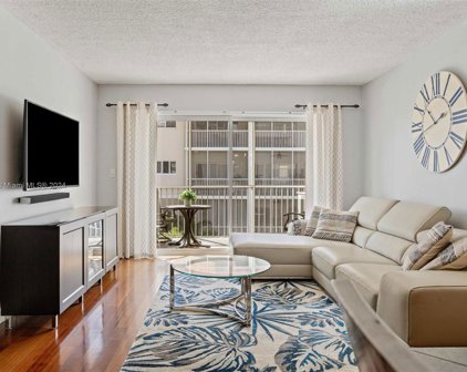 2081 S Ocean Dr Unit #309, Hallandale Beach