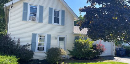 110 Allen  Street, Lockport-City-290900