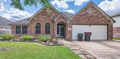 23015 N Waterlake Drive, Richmond