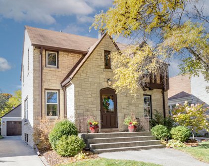 2431 North 85th Street, Wauwatosa