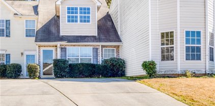 5476 Sierra Trail, College Park