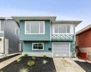 436 Lakeshire Dr, Daly City image