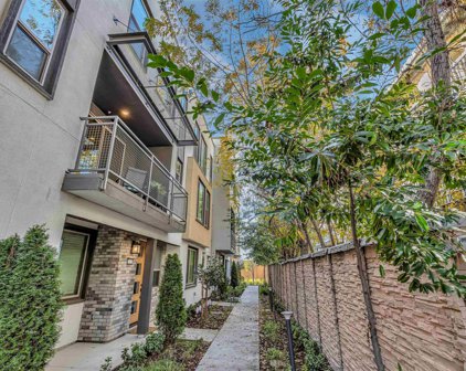 25253 Parklane Dr, Hayward