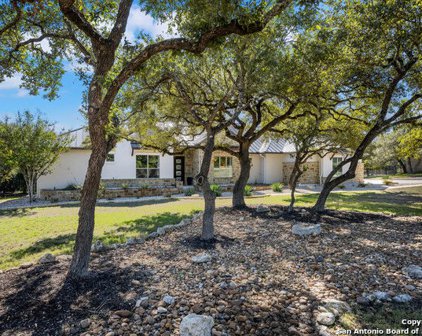 267 Ranch Pass, Fair Oaks Ranch