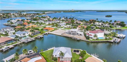 599 Goldcoast Court, Marco Island
