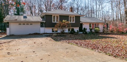 7386 Briar Hill Drive, Willoughby