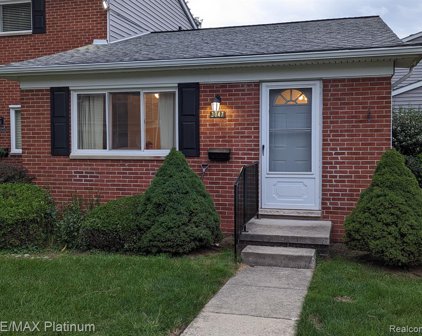 3047 Elstead, Auburn Hills