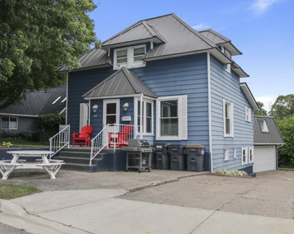 211 Wells Street, South Haven