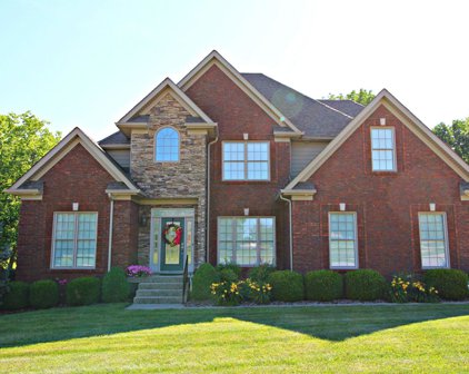 510 Foxwood Ct, Shelbyville