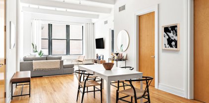 30 Main  Street Unit 4D, New York