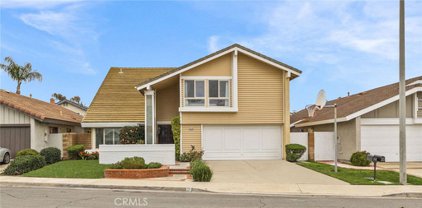 24 Cambridge, Irvine