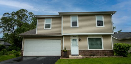 560 Springhill Circle, Naperville