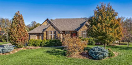 3104 N Willow Creek, Rose Hill