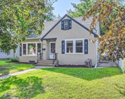 4329 Abbott Avenue N, Robbinsdale image