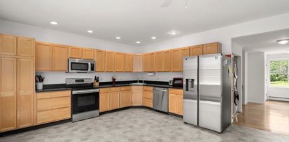 47-49 Elmwood St, Maynard