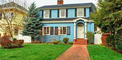 715 Grand St, Alameda