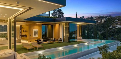 1432  Tanager Way, Los Angeles