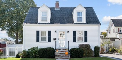 72 Wiley St, Malden
