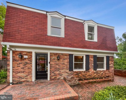 112 Prince St Ne, Leesburg