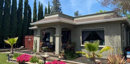 333 W Rincon Avenue, Campbell