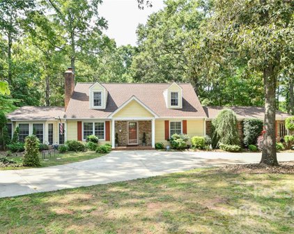 9101 Bartlett  Road, Mint Hill