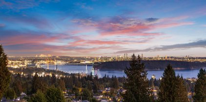 1950 Orchard Way, West Vancouver