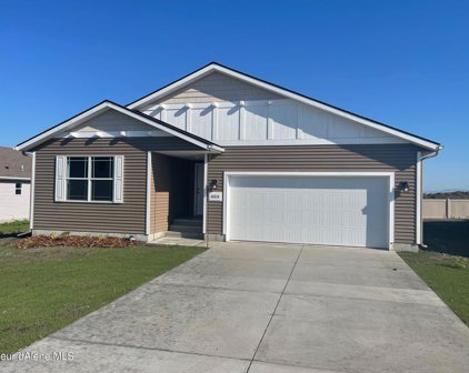 10433 Belgrave, Hayden
