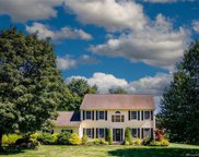 5 Trotters Glen, Farmington image