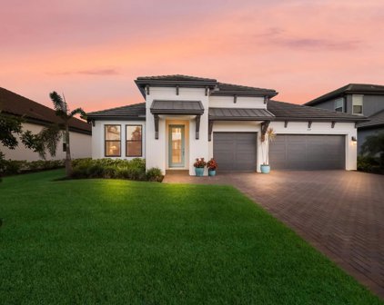 2124 Woodleaf Hammock Court, Lakewood Ranch