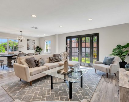 3816 S Dunsmuir Ave, Los Angeles